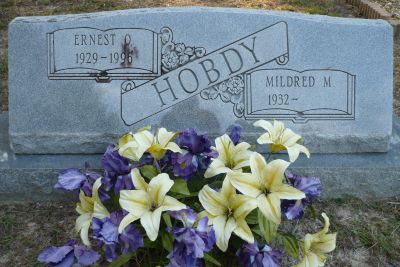Ernes O & Mildred M Hobdy