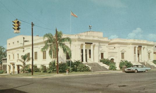 Eustis City Hall