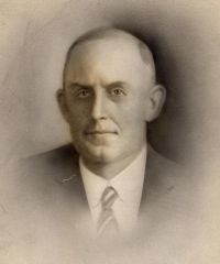 W. H. Fahs